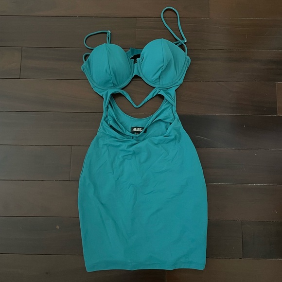 Marsthelabel the twist cup mini dress in teal - Picture 4 of 5